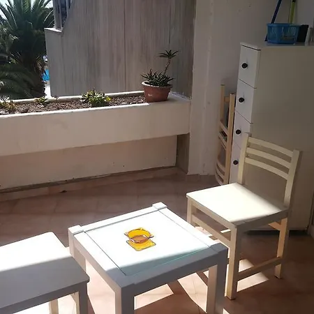 Lara Apartment *